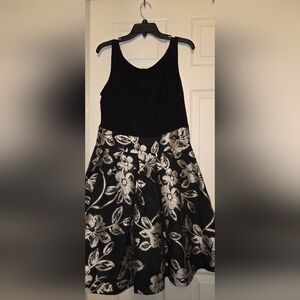 Lauren Ralph Lauren Black and Cream Floral Mini Dress